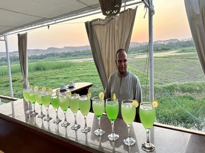 bar dahabeya